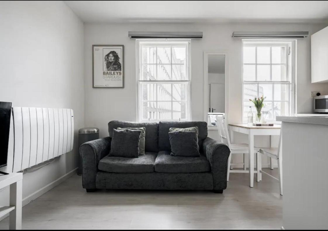 Edinburgh Castle Apartment Eksteriør billede